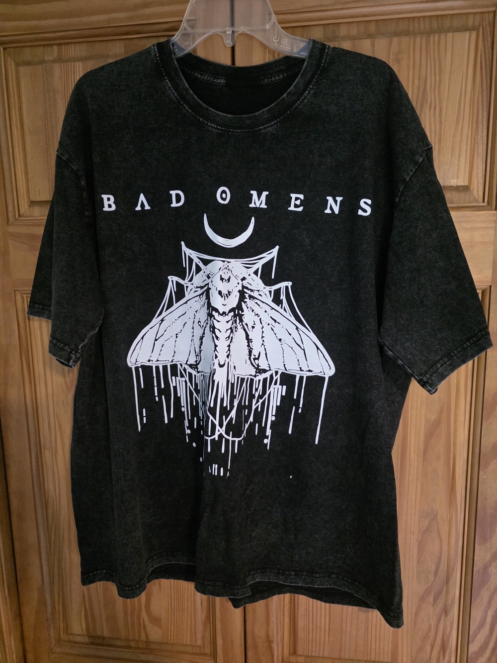 Unisex Bad Omens T-shirt- Size XL